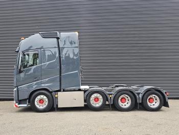 Volvo FH 540 8x4 / RETARDER / I PARK COOL / 90T
